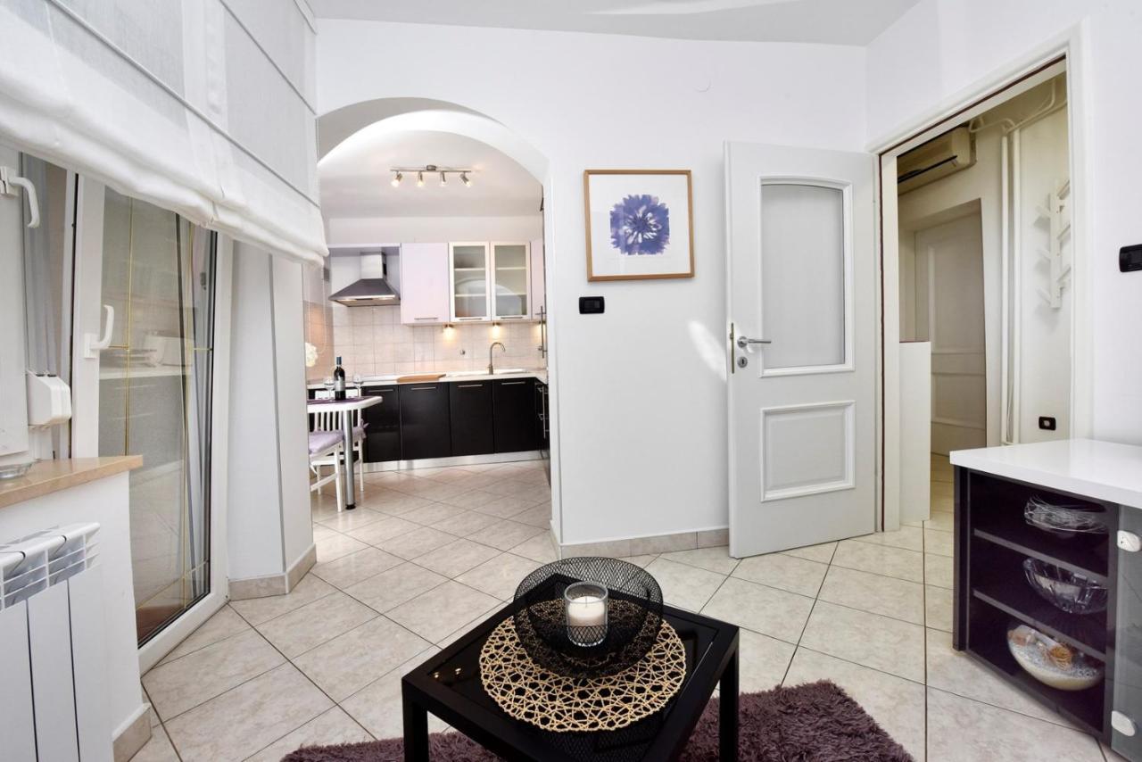 Apartments Lavizatic Poreč Kültér fotó