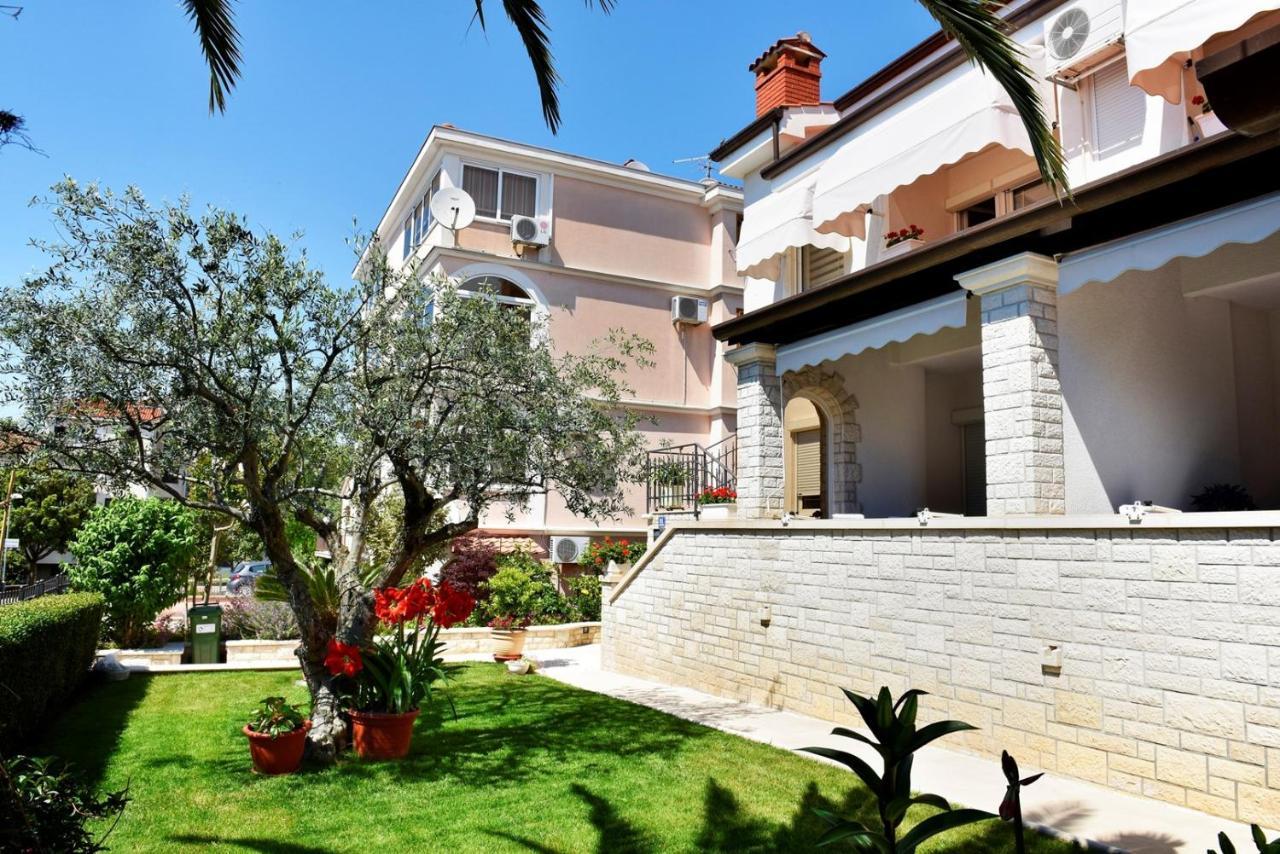 Apartments Lavizatic Poreč Kültér fotó